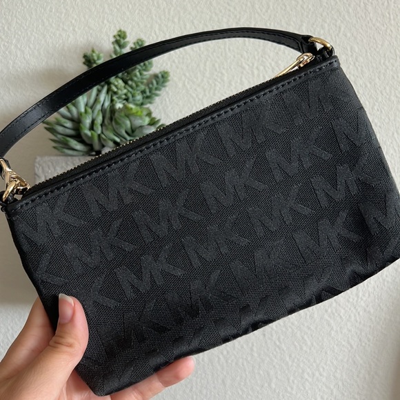 Michael Kors Black Wristlet/Clutch - Picture 3 of 7